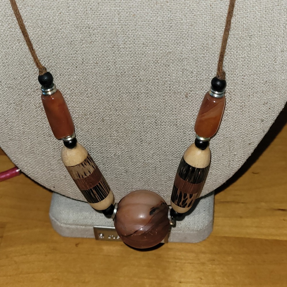 Vintage Artisan Red Jasper Wood Bead Necklace Handcrafted 20in 33.2g Boho